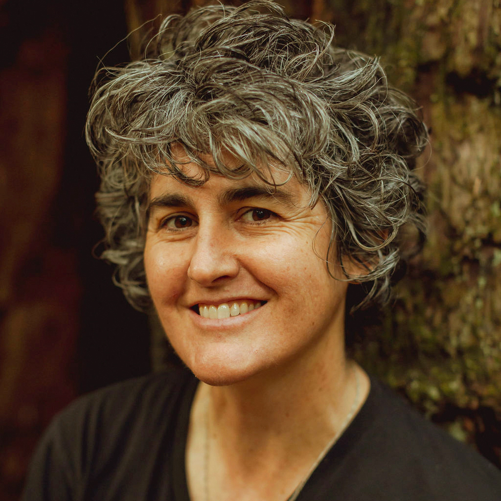 Anne Mitchell headshot